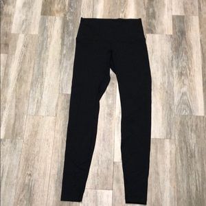 Lululemon Black Wunder Under Leggings